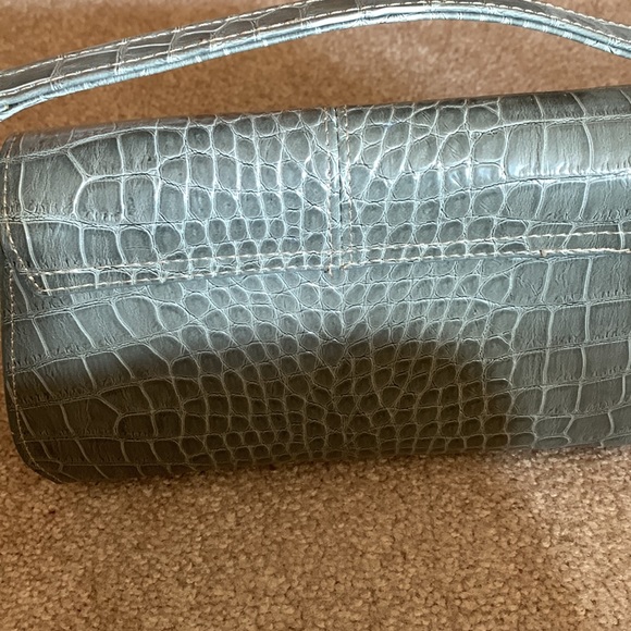 Purse - Picture 2 of 4